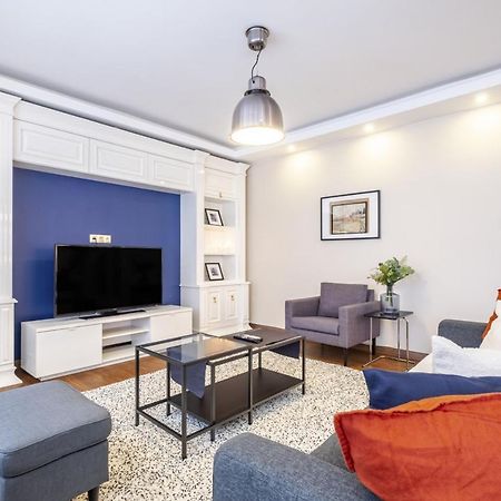 Captivating Flat With Balcony Near Besiktas Pier Apartment Istanbul Exterior photo