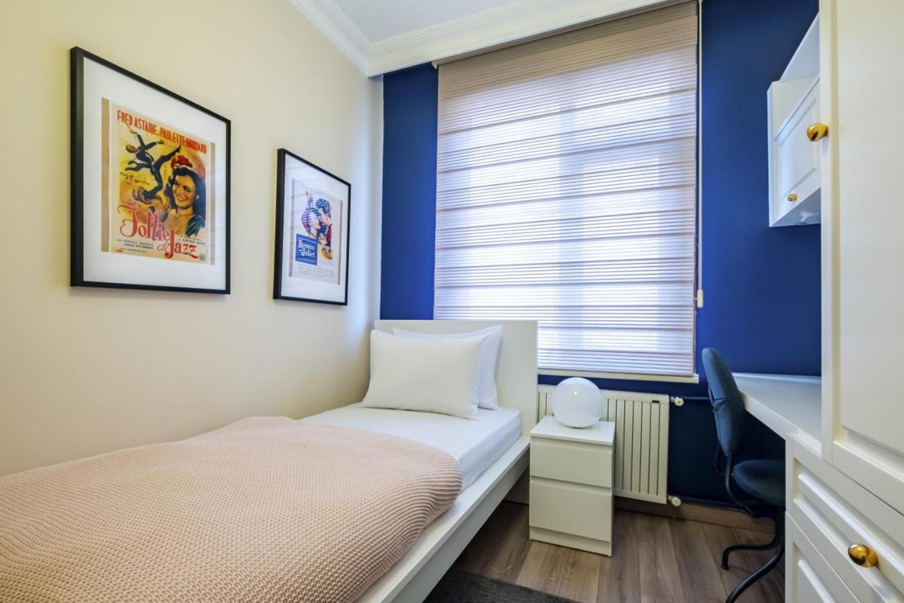 Captivating Flat With Balcony Near Besiktas Pier Apartment Istanbul Exterior photo